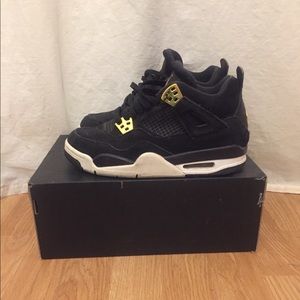 Air Jordan 4 Royals Gradeschool